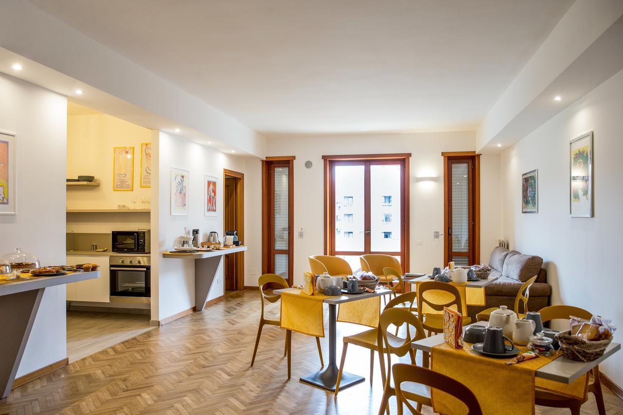 Novantanove B&B Lecce Bagian luar foto