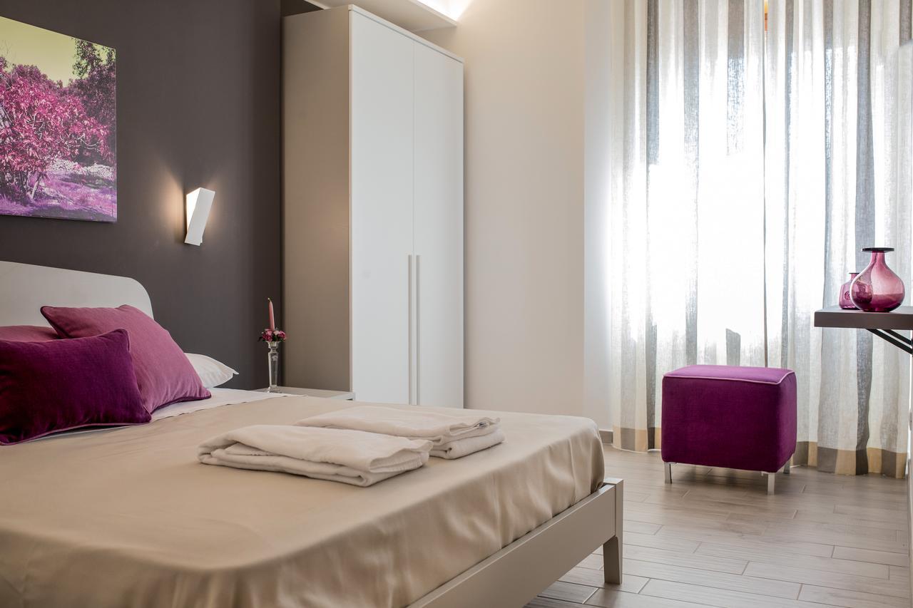 Novantanove B&B Lecce Bagian luar foto