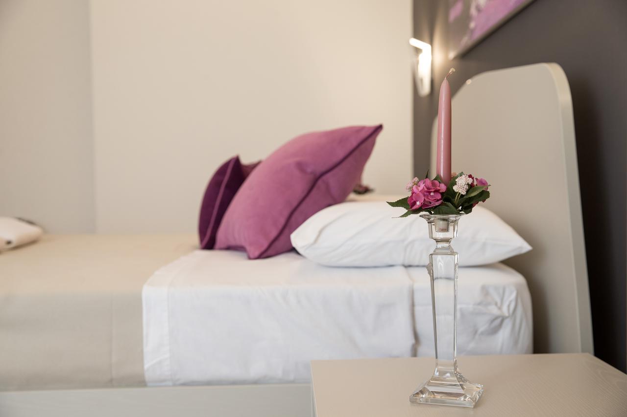 Novantanove B&B Lecce Bagian luar foto