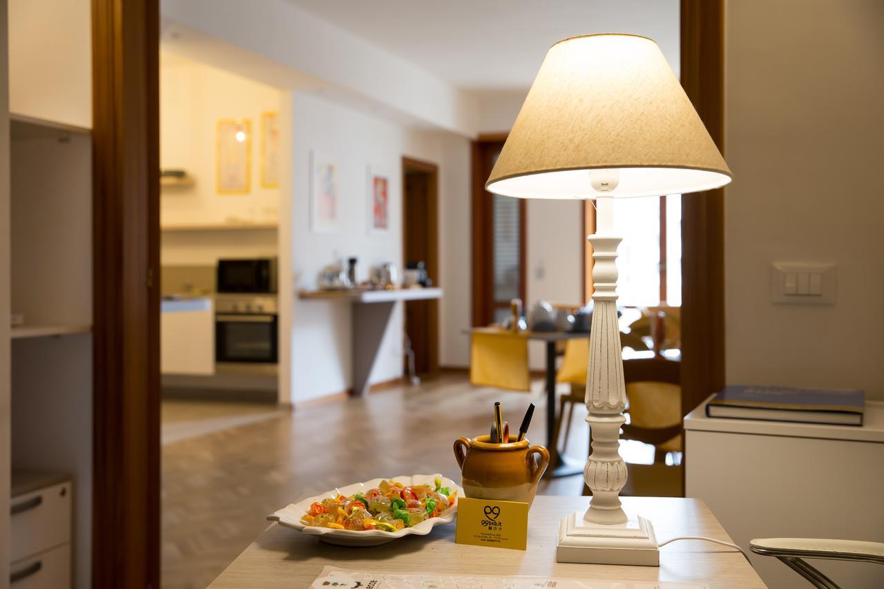 Novantanove B&B Lecce Bagian luar foto